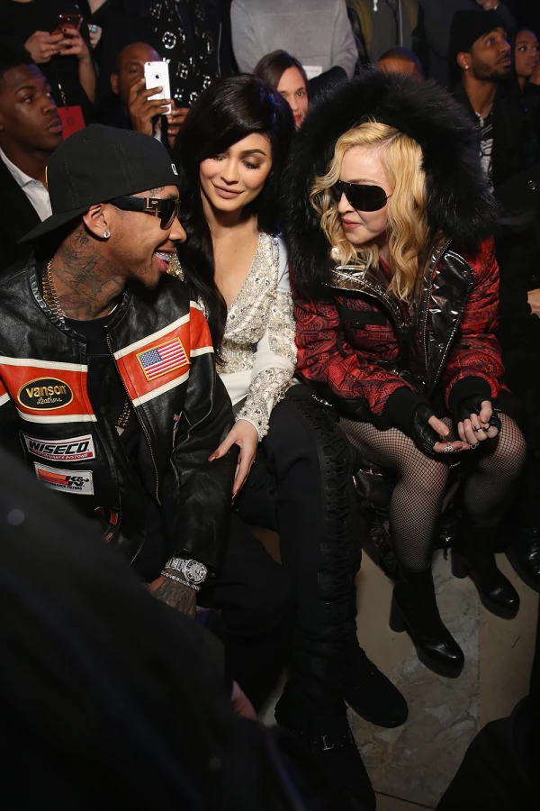 Tyga, Kylie Jenner, Madonna en el desfile de Philipp Plein.