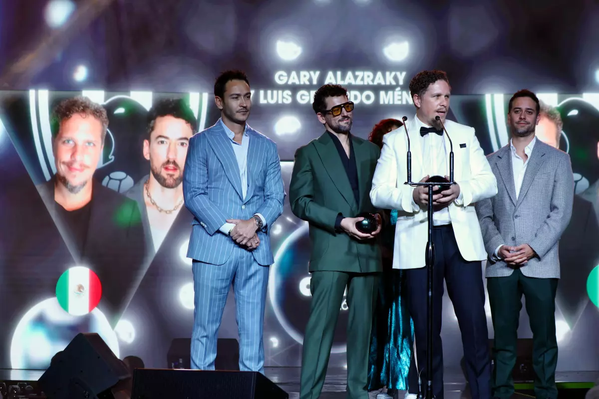 Gary-Alazraki-Luis-Gerardo-Méndez
