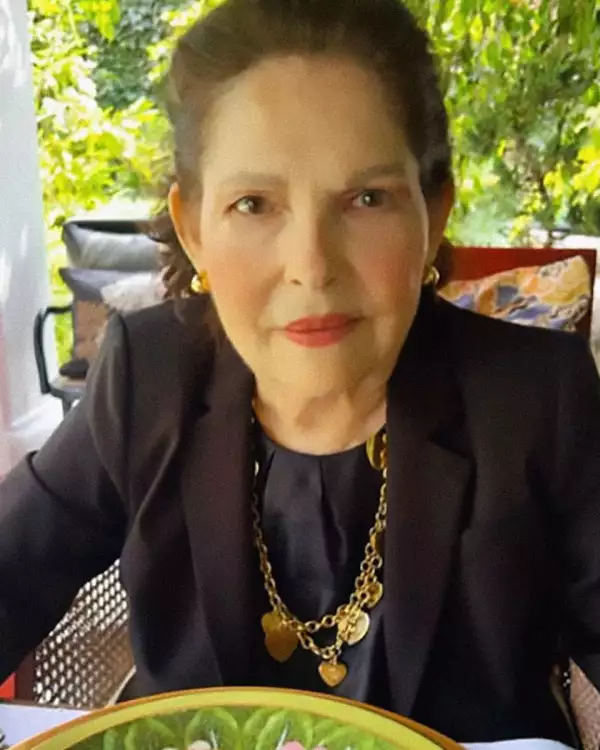 Sylvia Cristina Alaniz Downing mamá de Martha Debayle