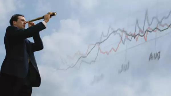 Cuando un emprendedor busque un crédito debe de considerar que el plazo del financiamiento sea superior al periodo en que se recupere la inversión. (Foto: Thinkstock)
