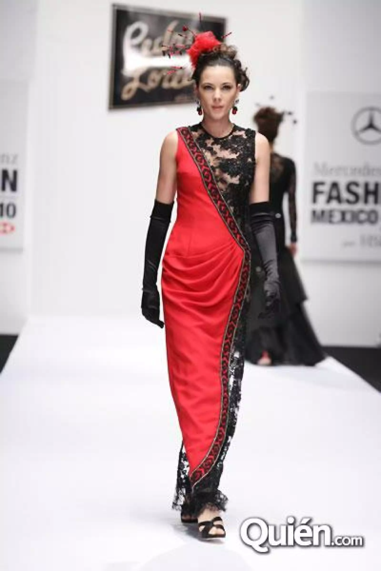 MBFM Pasarela Pedro Loredo