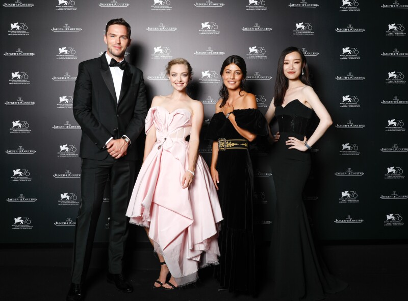 nicholashoultamandaseyfriedalessandramastronardiandniniatjaeger-lecoultregaladinner-135482.jpg