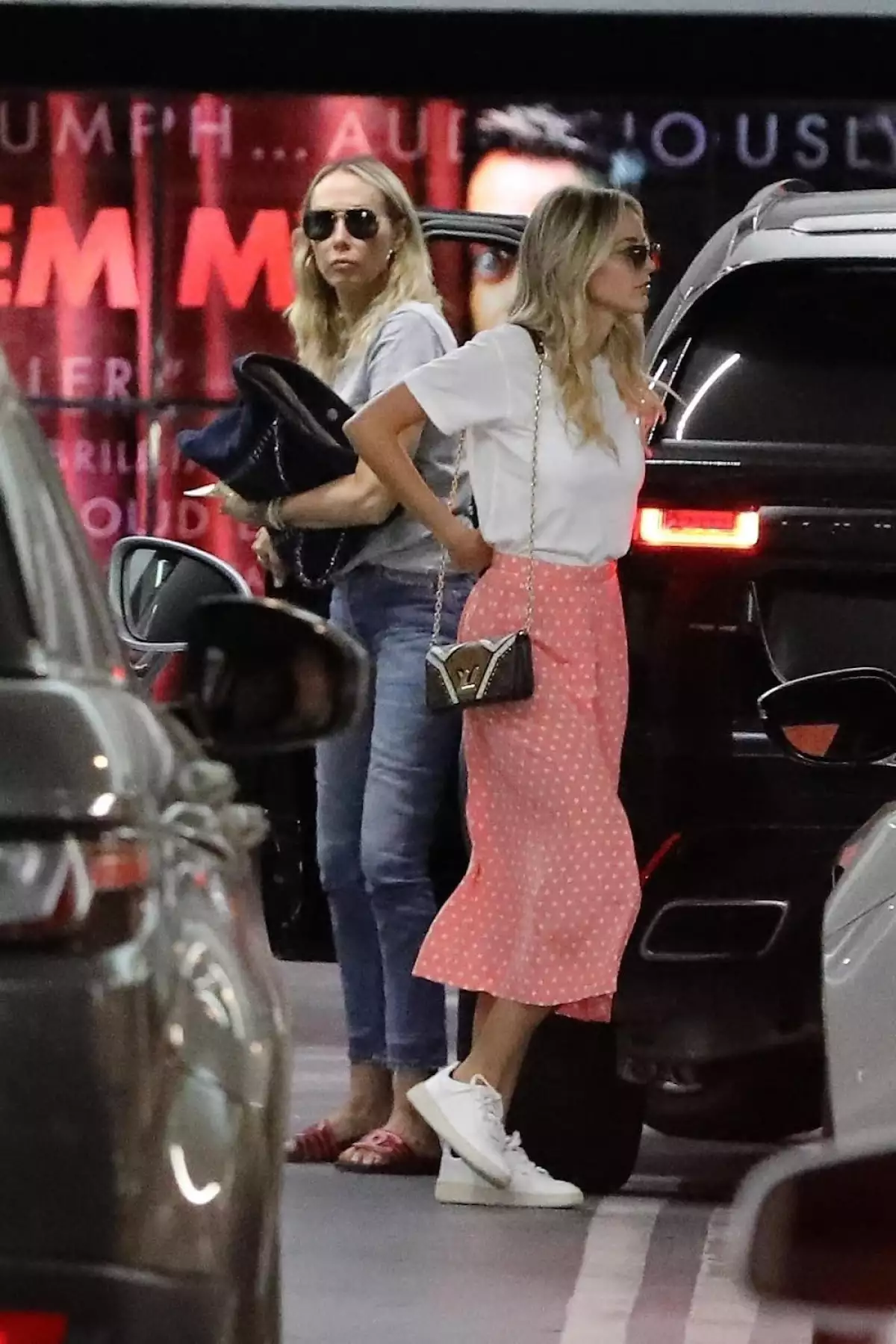 Tish Cyrus, Kaitlynn Carter