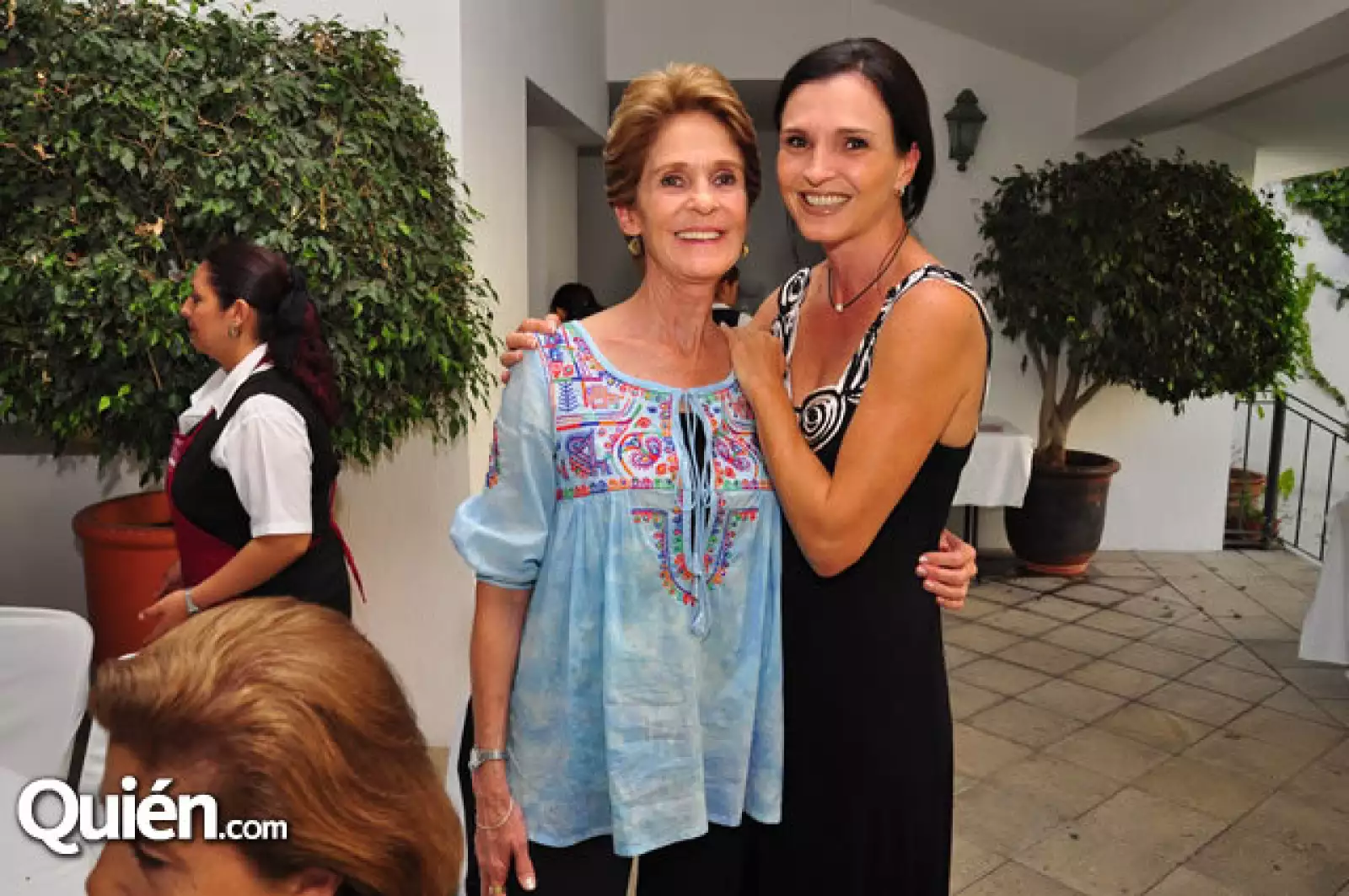 Alicia Salles,Ana Álvarez