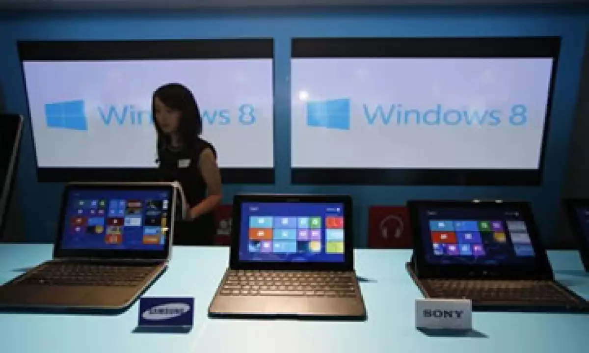Para algunos expertos, el lanzamiento de Windows 8 no pudo lograr un impulso al mercado de la PC. (Foto: AP)