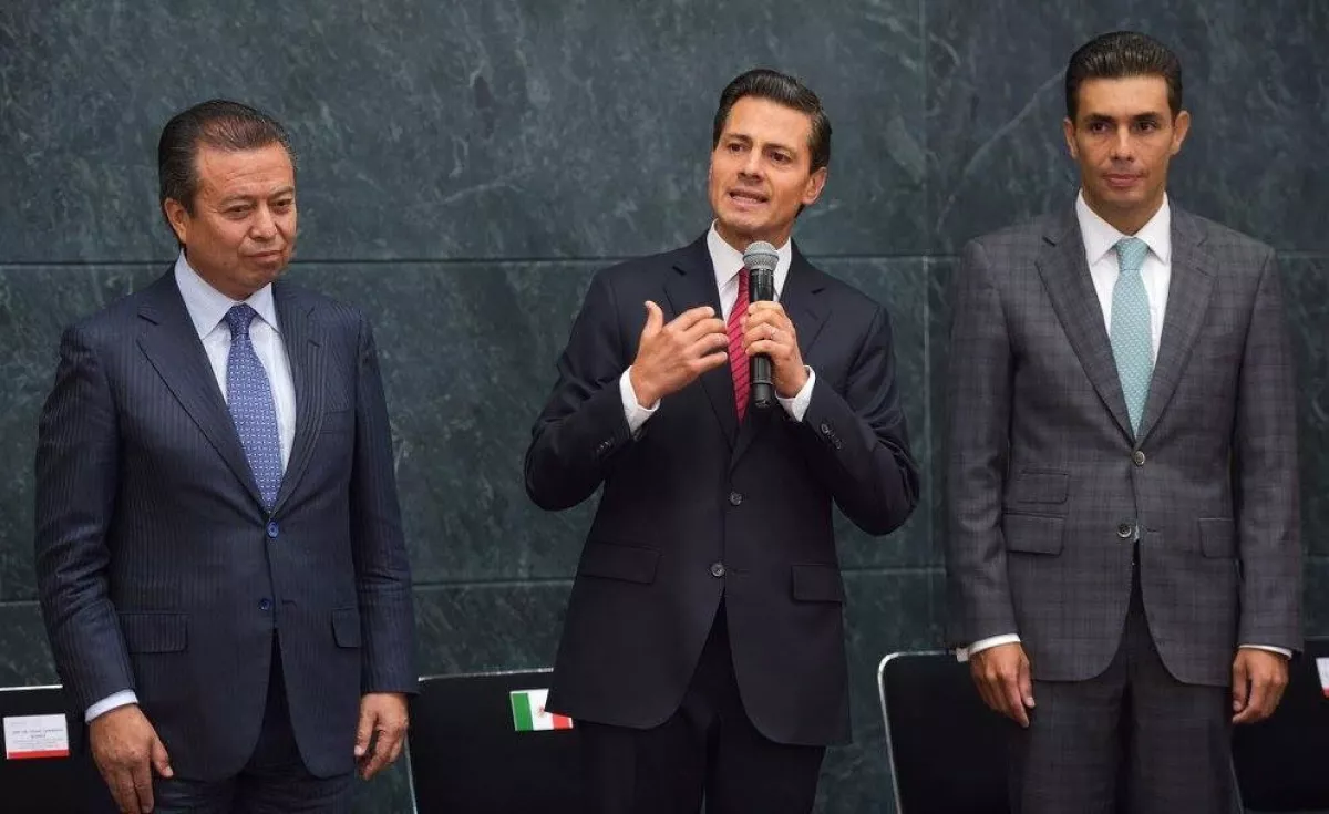 César Camacho, Enrique Peña Nieto y Jesús Sesma