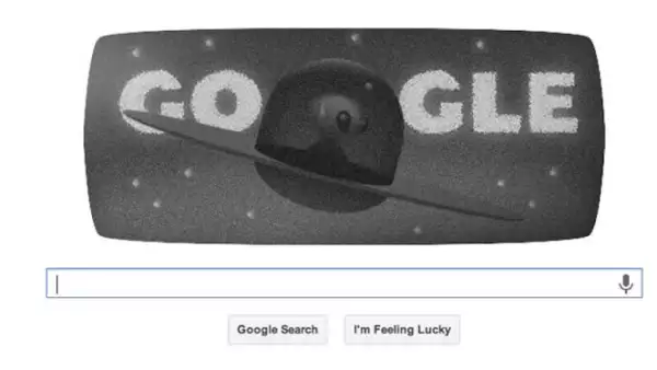 El 8 de julio de 2013, este ‘doodle’ celebró el 66 aniversario del incidente de Roswell, en el que supuestamente apareció una nave espacial en el desierto de Nuevo México.