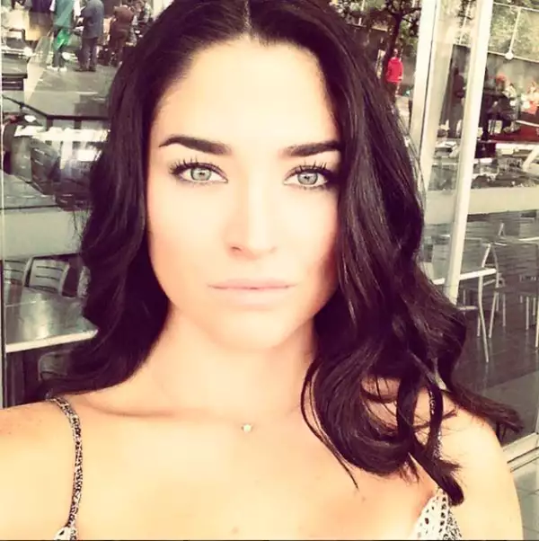 La actriz publicó un meme que ha resultado ofensivo hacia la activista guatemalteca.