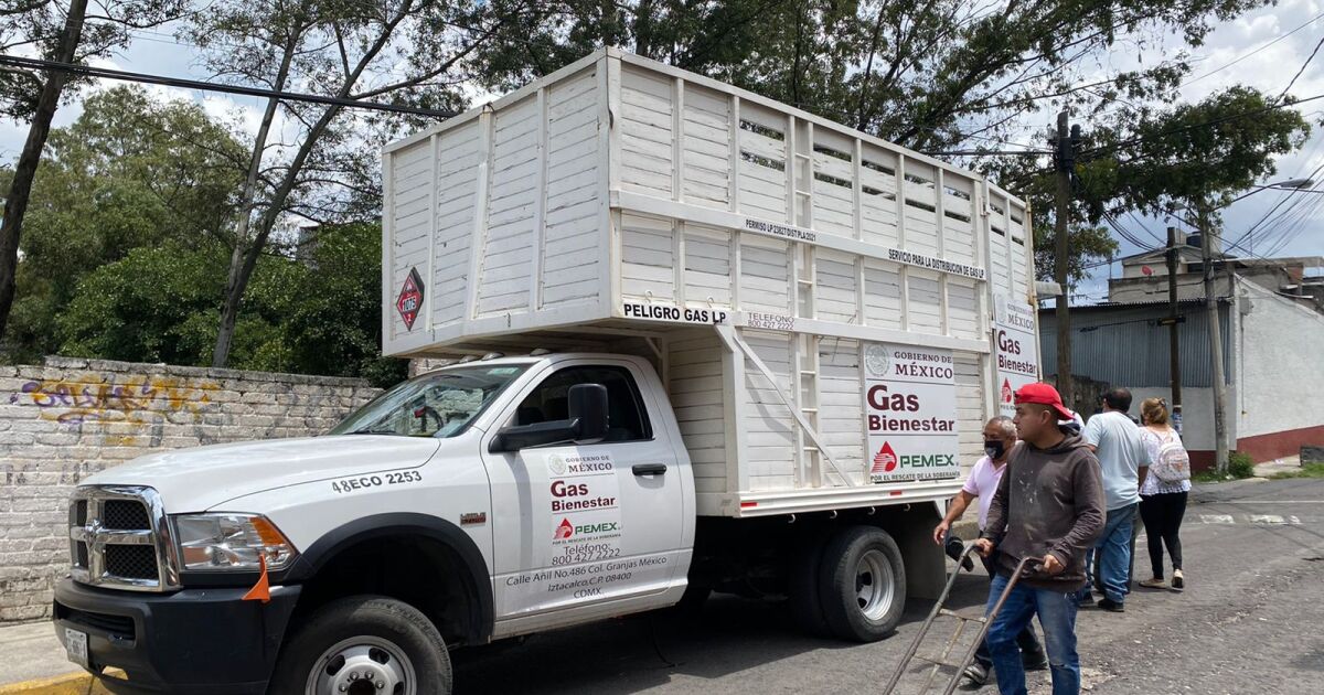 Los primeros tanques de Gas Bienestar llegan a Iztapalapa con dudas sobre su operación
