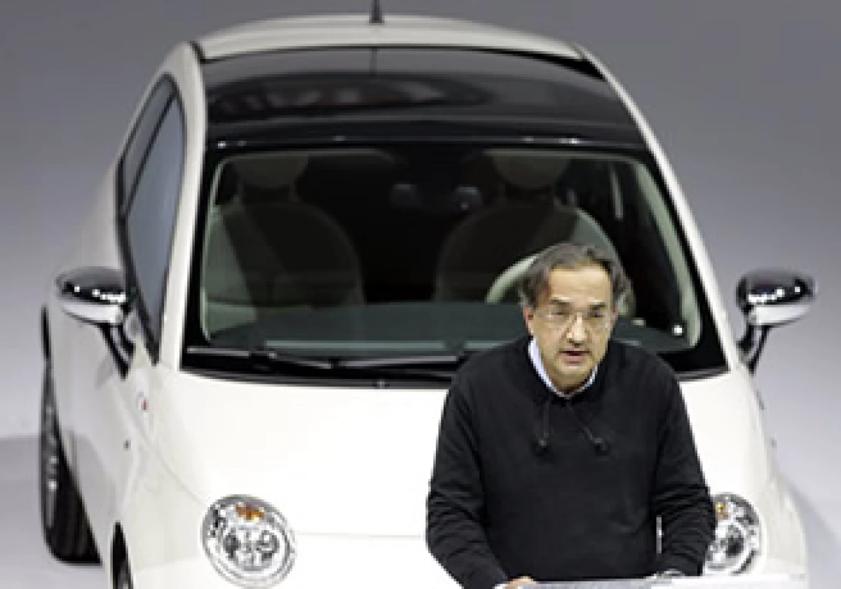 Sergio Marchionne, presidente ejecutivo de la automotriz espera que las ventas de Chrysler y Fiat crezcan 12%. (Foto: AP)