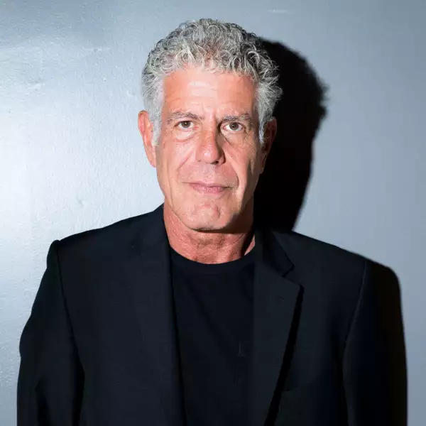 El famoso chef fue encontrado sin vida a los 61 años, en la habitación del hotel donde se hospedaba en París.