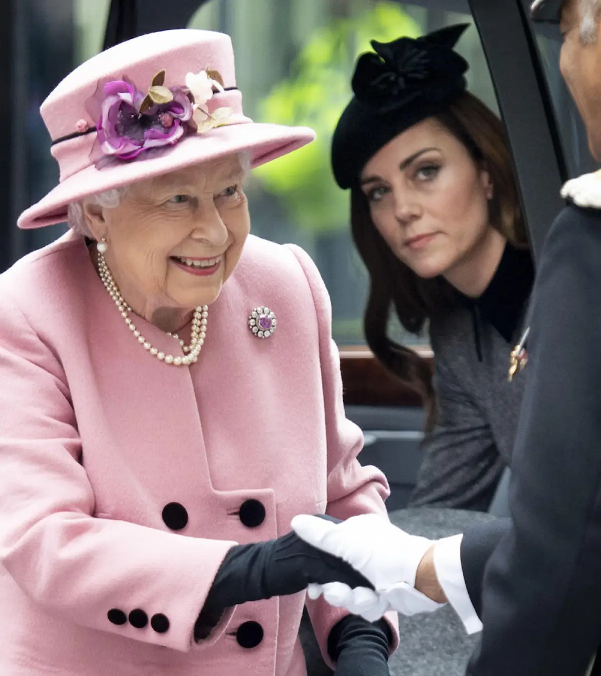 Reina Isabel y Kate Middleton