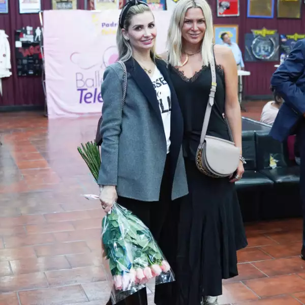 QUILETSDANCESTUDIOHA 03.jpg