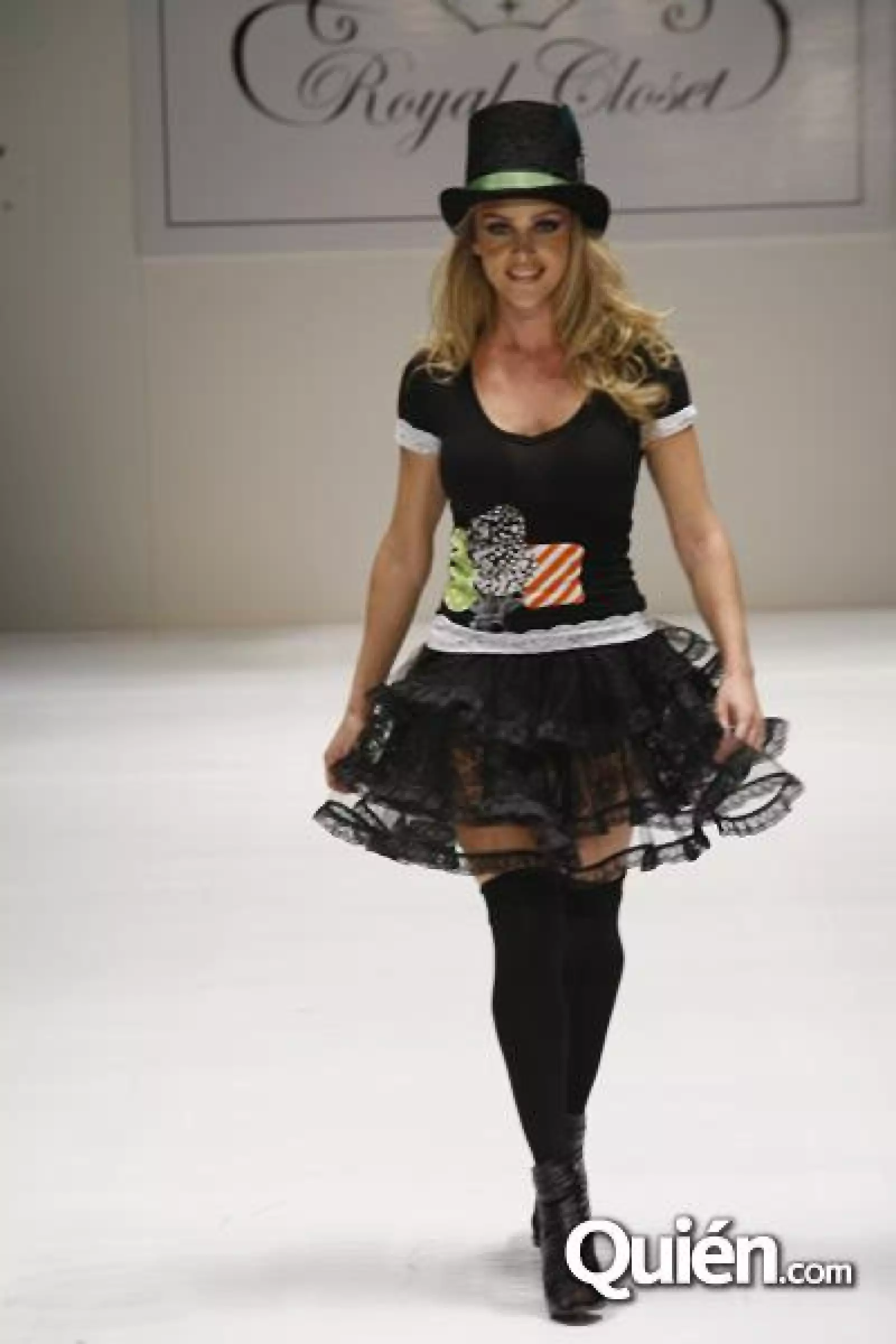 Dfashion Desfile Royal Closet