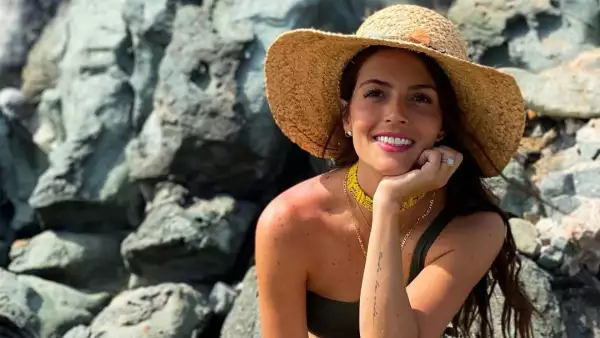 Claudia Álvarez