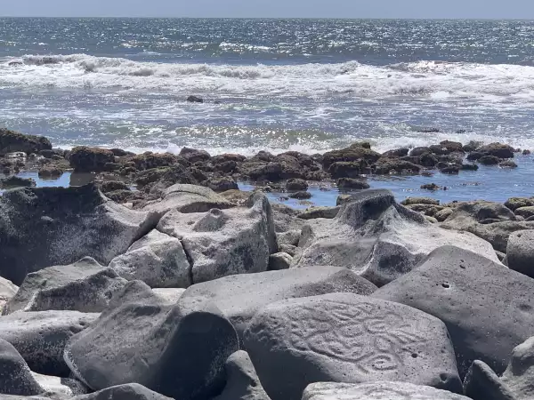 Petrograbados-en-Labradas-Sinaloa.JPG