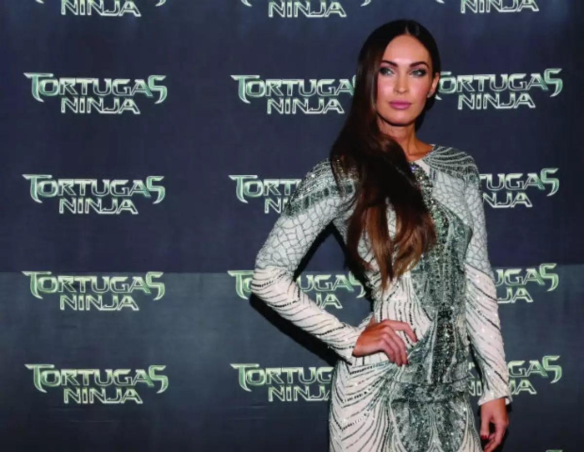 Megan Fox visitó México causando revuelo por su gran belleza.