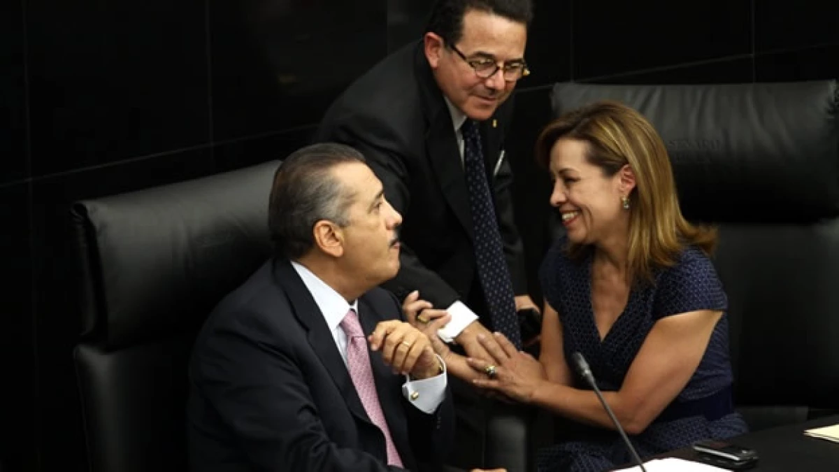 manlio fabio beltrones y josefina vázquez mota