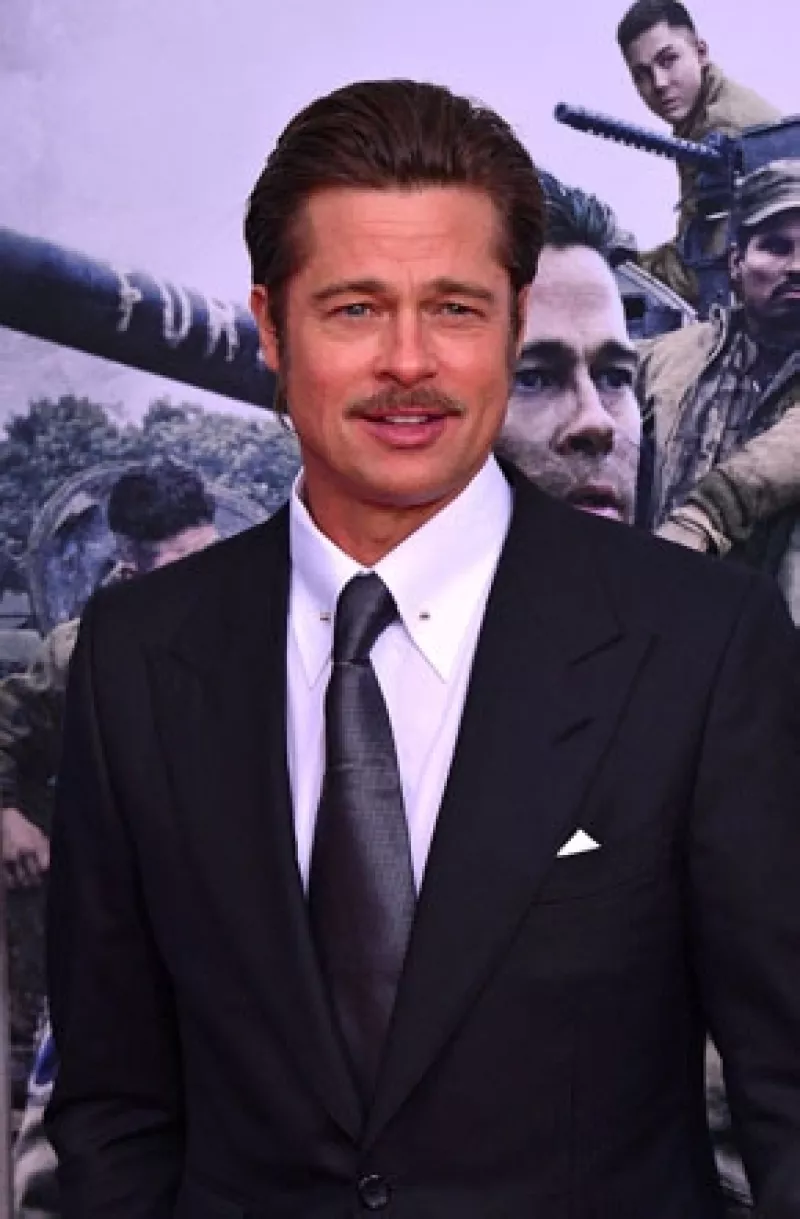 Después de su boda la pareja voló a Malta para las grabaciones de la película que protagonizarán juntos. Los acompañaron sus hijos y desde entonces no han tenido un solo día de descanso.