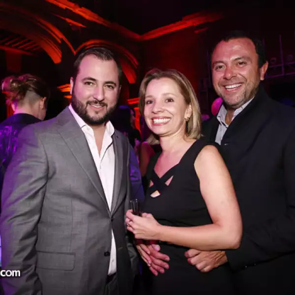 Víctor Martínez, Gabriela Jiménez y Enrique Guerrero