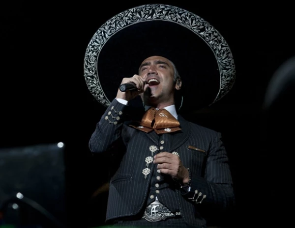 `El Potrillo´cautivó a sus miles de seguidores.