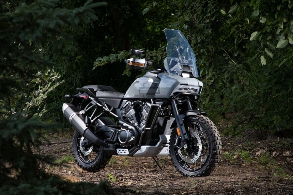 La primera motocicleta Adventure Touring de Harley-Davidson: Harley-DavidsonTM Pan AmericaTM 1250