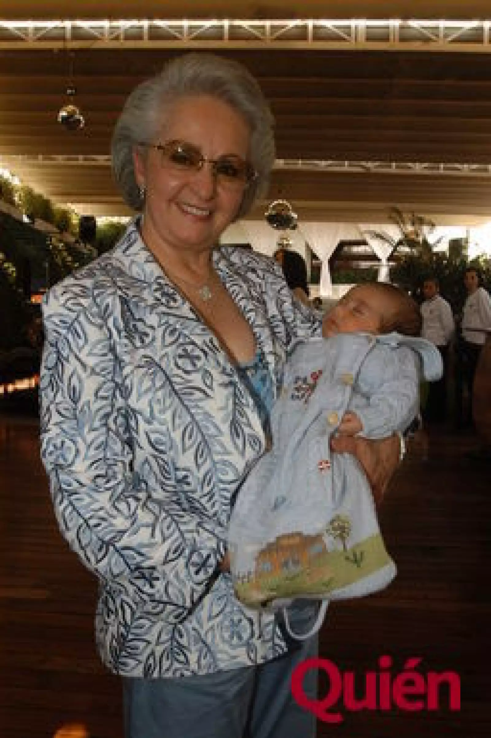 Gabriela Madrazo, Nicolas Flores