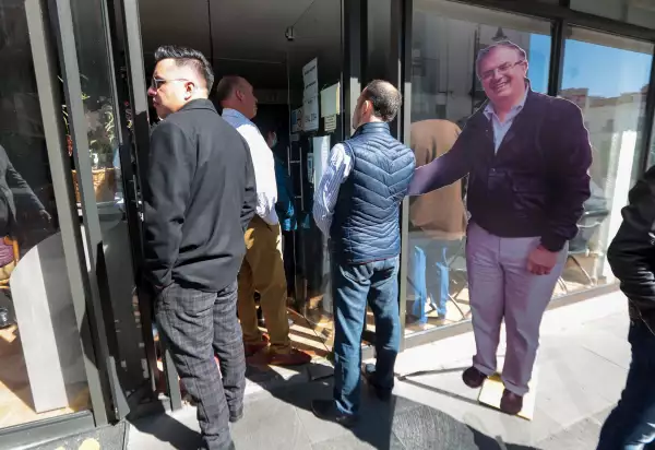 Integrantes de diversas organizaciones civiles, políticas, sociales y empresariales expresaron su apoyo a Marcelo Ebrard Causabond como la mejor opción para ser el candidato a la Presidencia de la República por MORENA para el 2024.