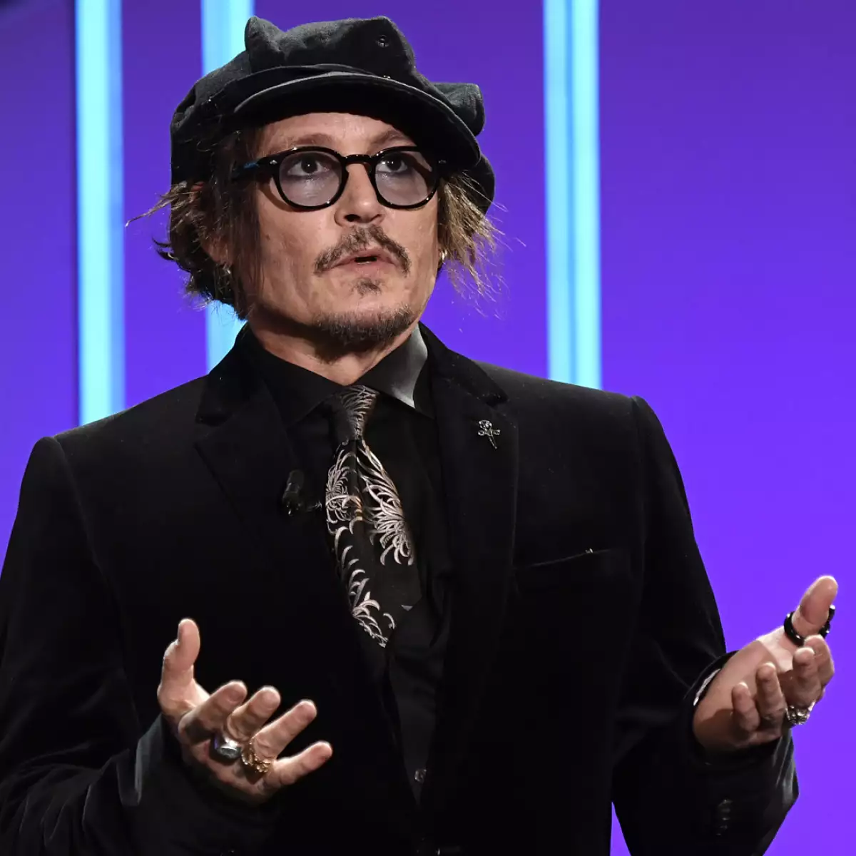 Johnny Depp envió violentos mensajes de texto sobre Amber Heard