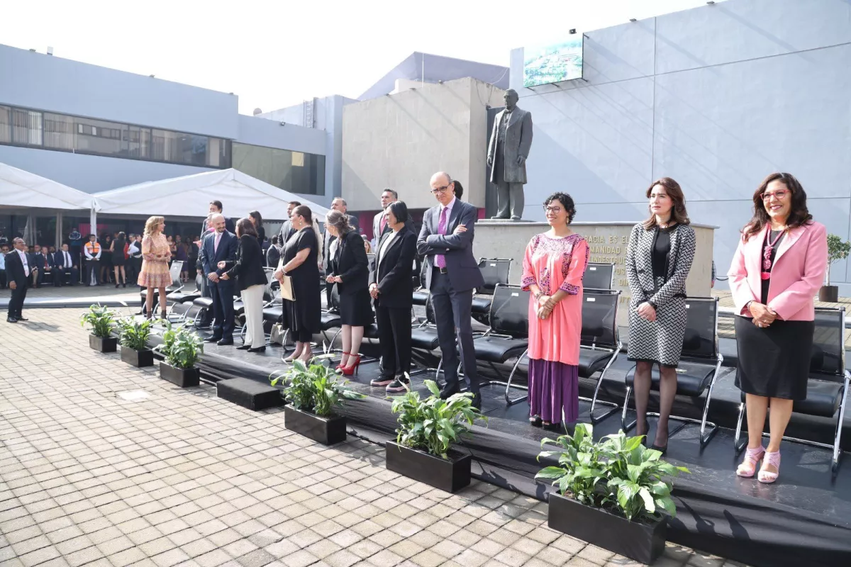 Consejeros electorales en ceremonia de inicio del proceso