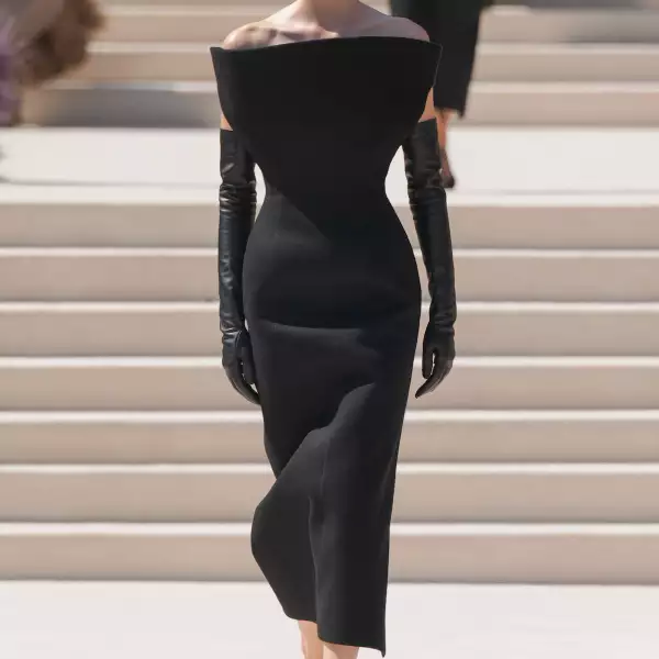 Balenciaga HC F26 027.jpg