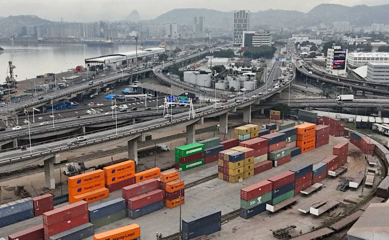 FMI revisará previsiones mundiales; dice que tensión comercial enturbia panorama