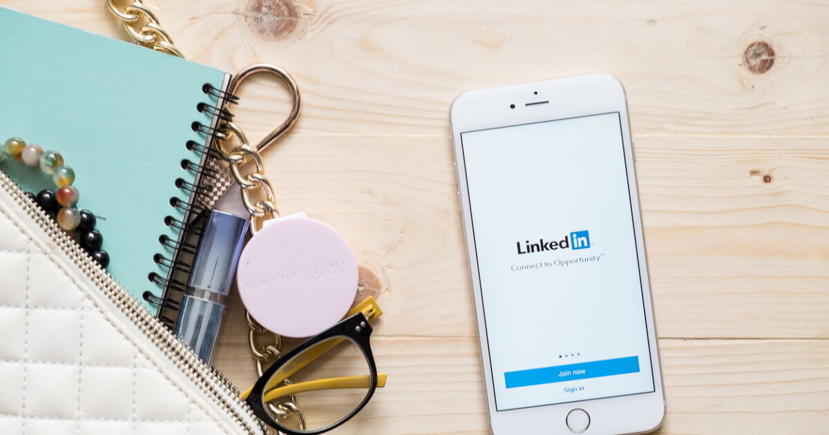 İş aramak, LinkedIn'in profesyoneller arasında dördüncü kullanımıdır