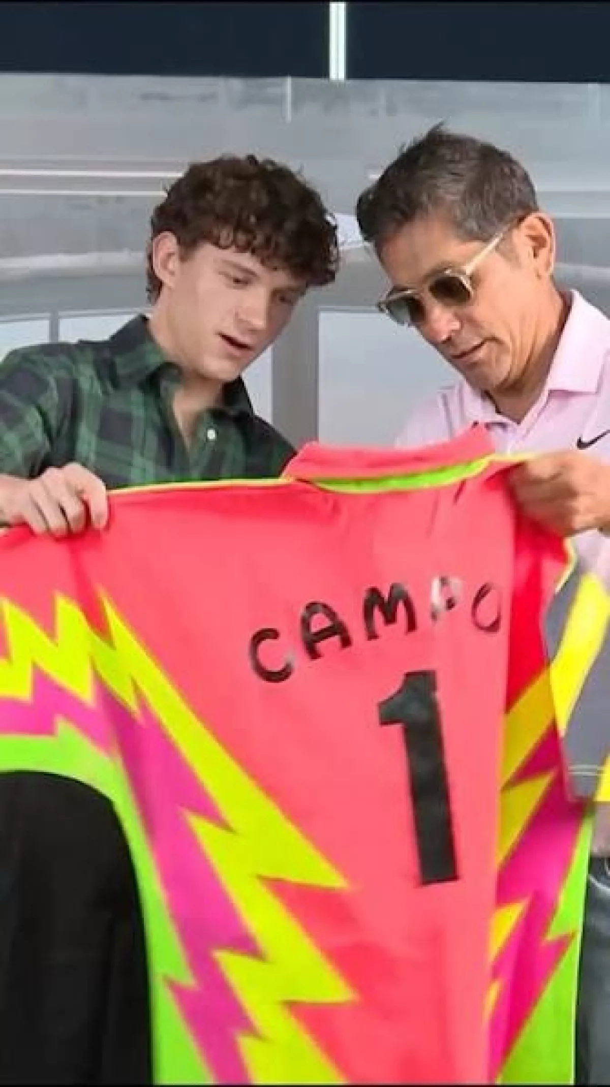 Tom Holland y Jorge Campos