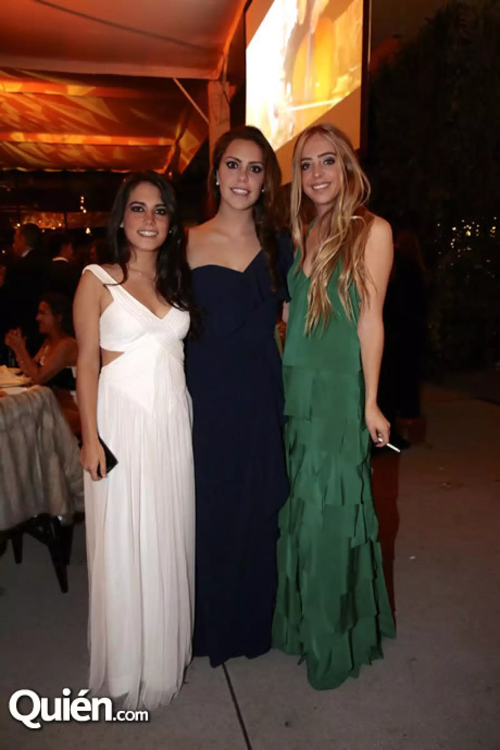 Paola Calderón,Ximena Tirado,Daniela Cobián