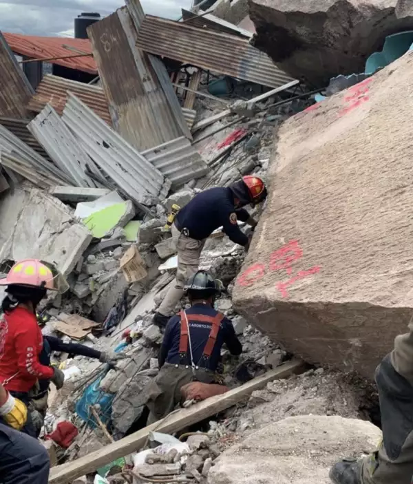 Trabajos  de remoción en Tlalnepantla