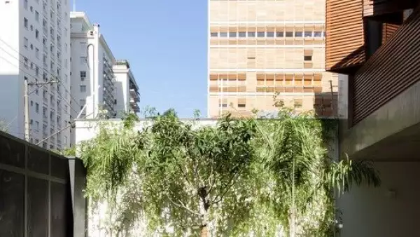 Casa Jardins de CR2 Arquitectura