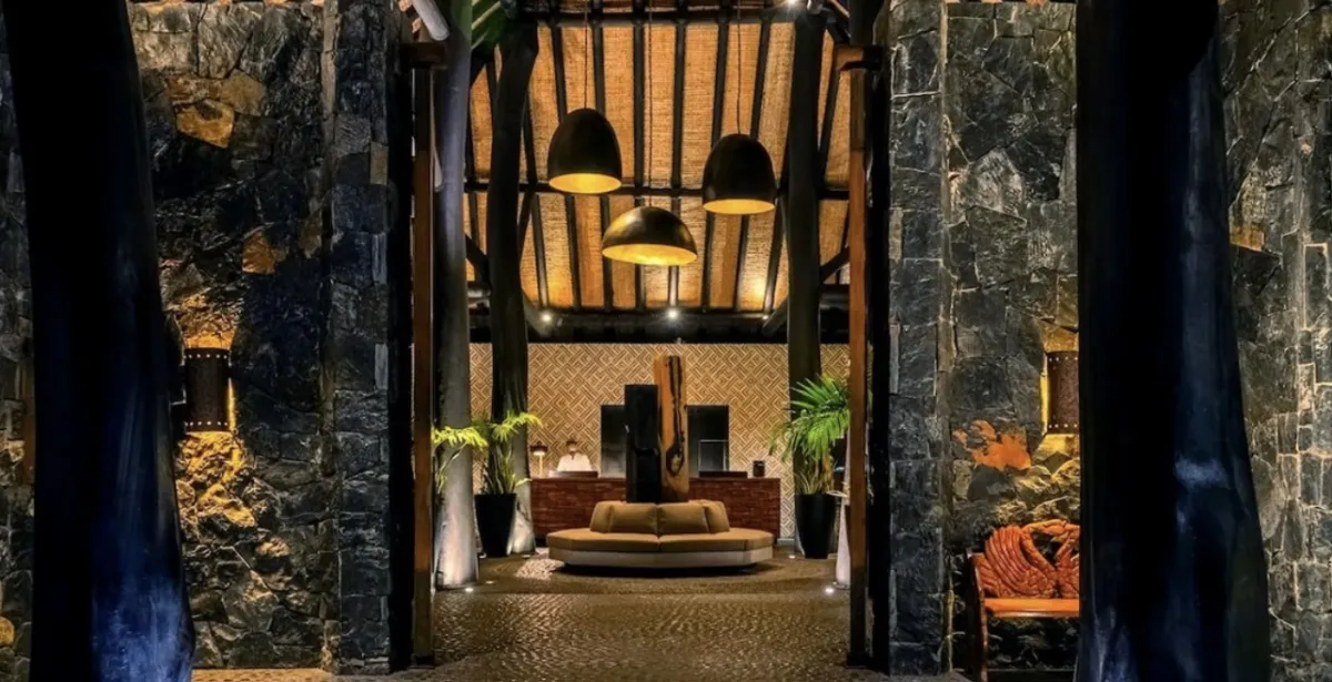 Thomson Zihuatanejo