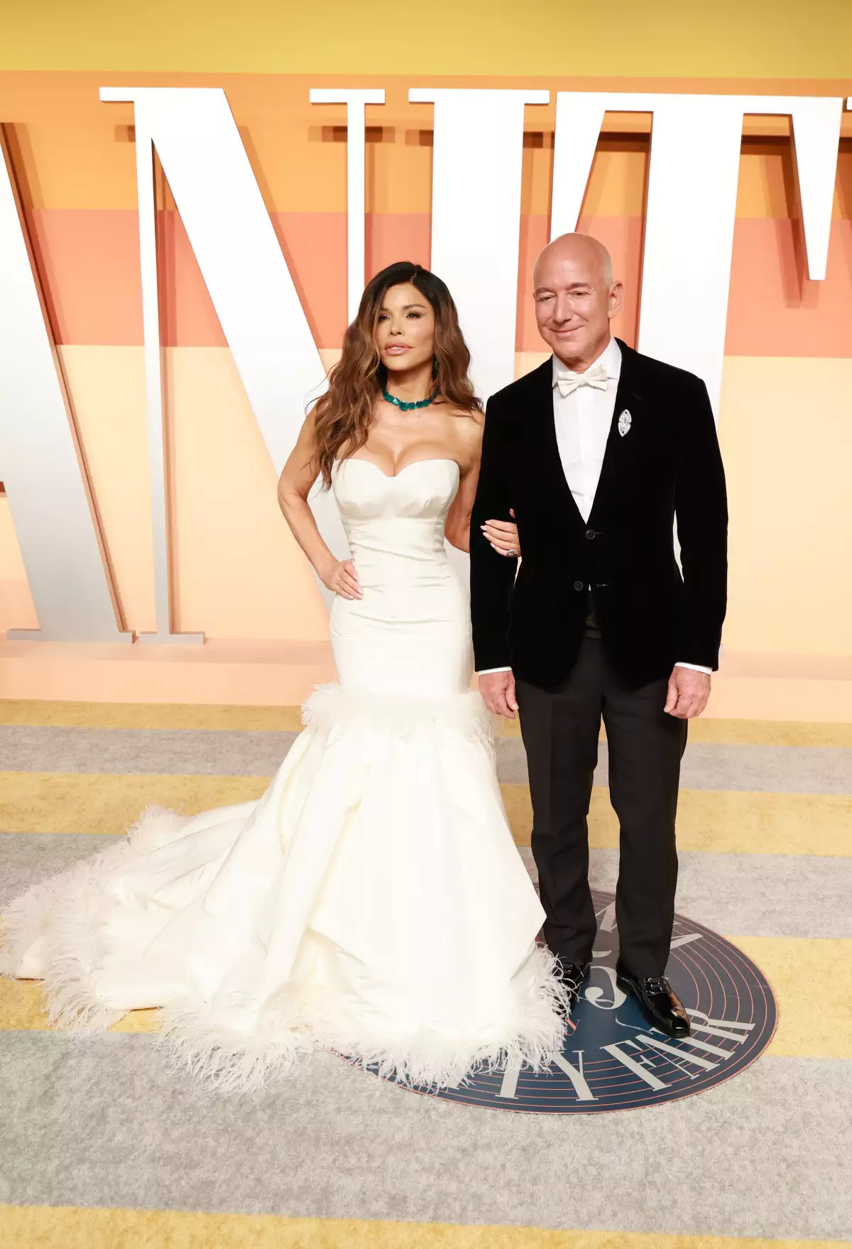 jeff-bezos-lauren-sanchez-met-gala