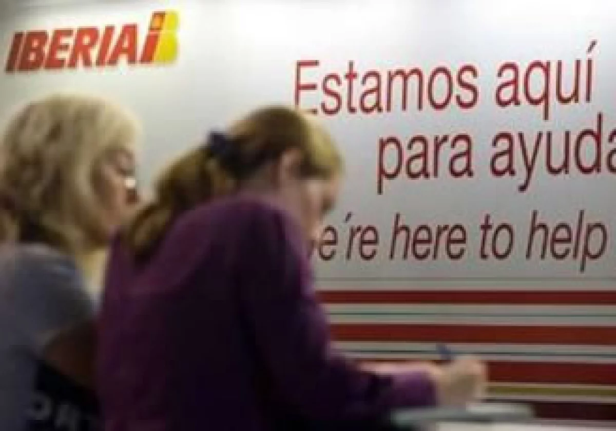Los sindicatos de tripulantes de cabina de Iberia estallaron en huelga, afectando a cientos de viajeros. (Foto: Reuters)