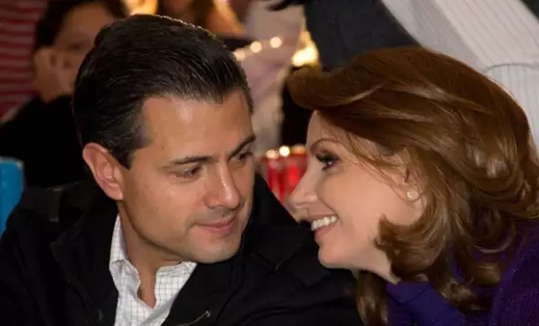 Enrique Peña Nieto y Angélica Rivera.