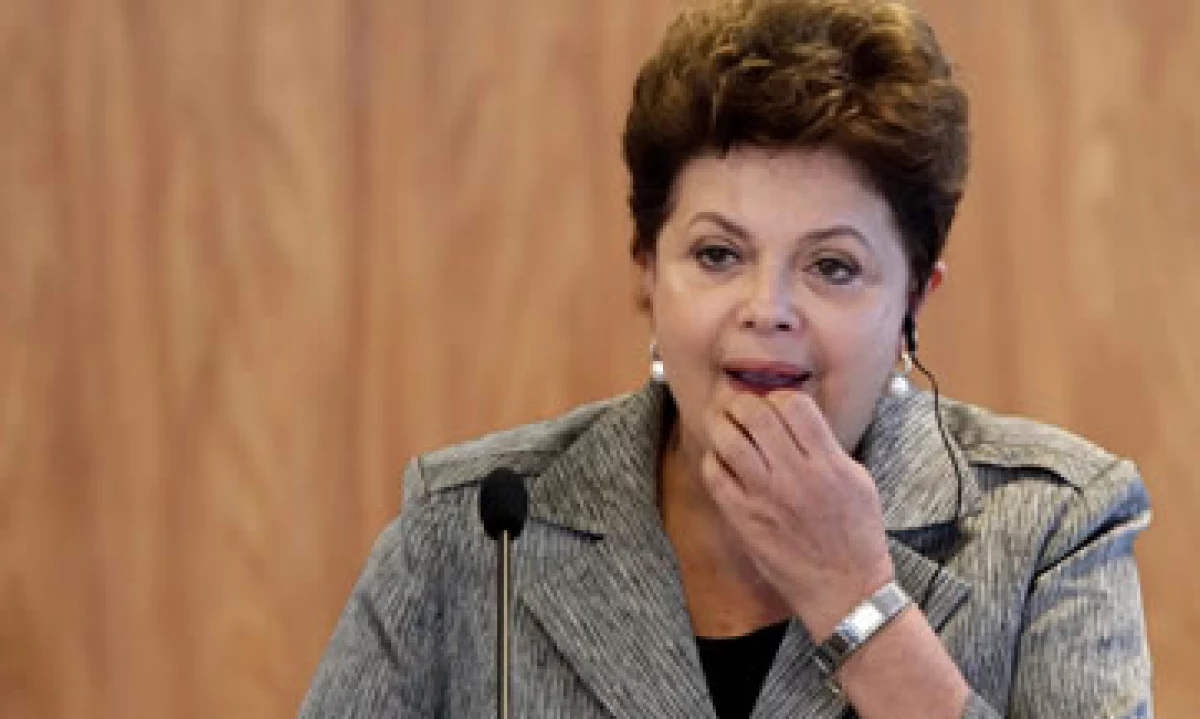 Rousseff criticó la decisión por parte de S&P de rebajar la nota de la deuda soberana de EU a largo plazo. (Foto: Reuters)