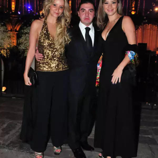 Beatriz Ibarra,Emilio Melgar,Mara Almada