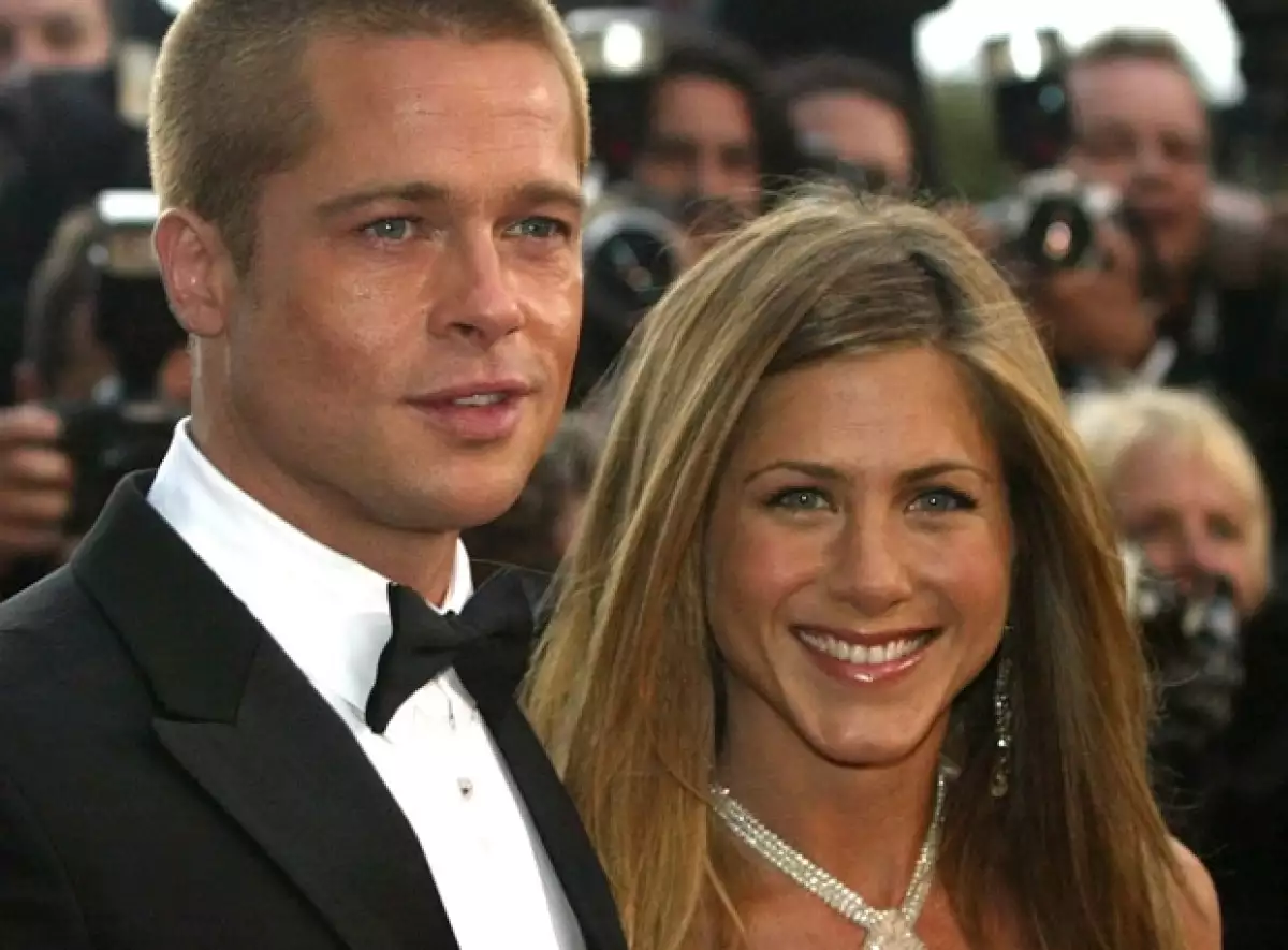 Jolie filtró información a la prensa en la que se resaltaba que Jennifer no quería tener hijos con Brad Pitt.