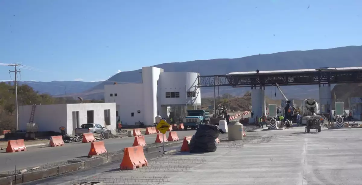 Oaxaca y Puerto Escondido se juntan_