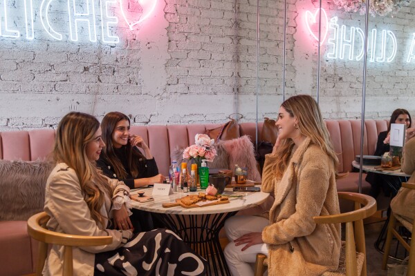 Flora café