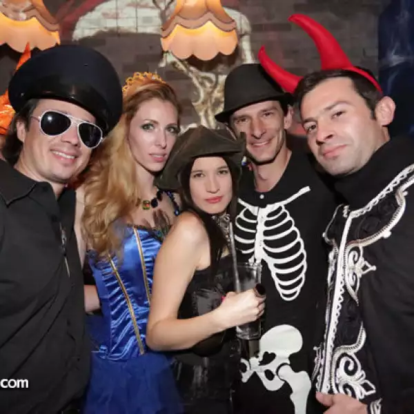 Arturo Elizundia,Vania Niño,Diana Graham,Rodolfo Salcedo,Franco Cusi