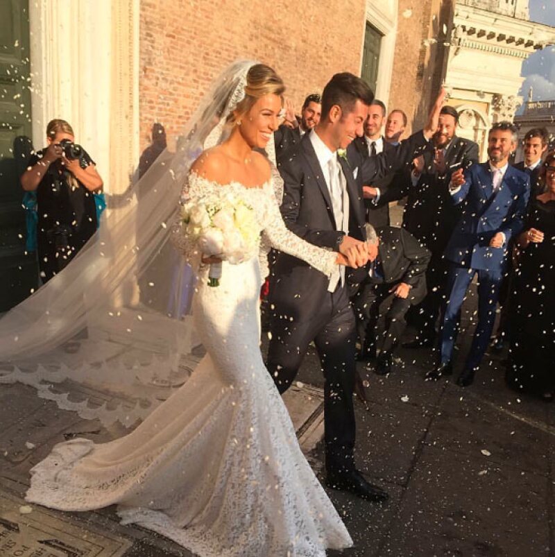 Lo particular de este post de Anna fue precisamente que estaba en su mejor shape antes de su boda y, sin embargo, tenía lonjas.