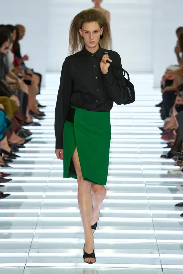 Prada S27 003.jpg