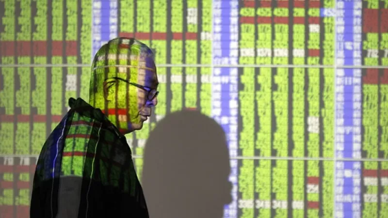 taipei economia hong kong crisis